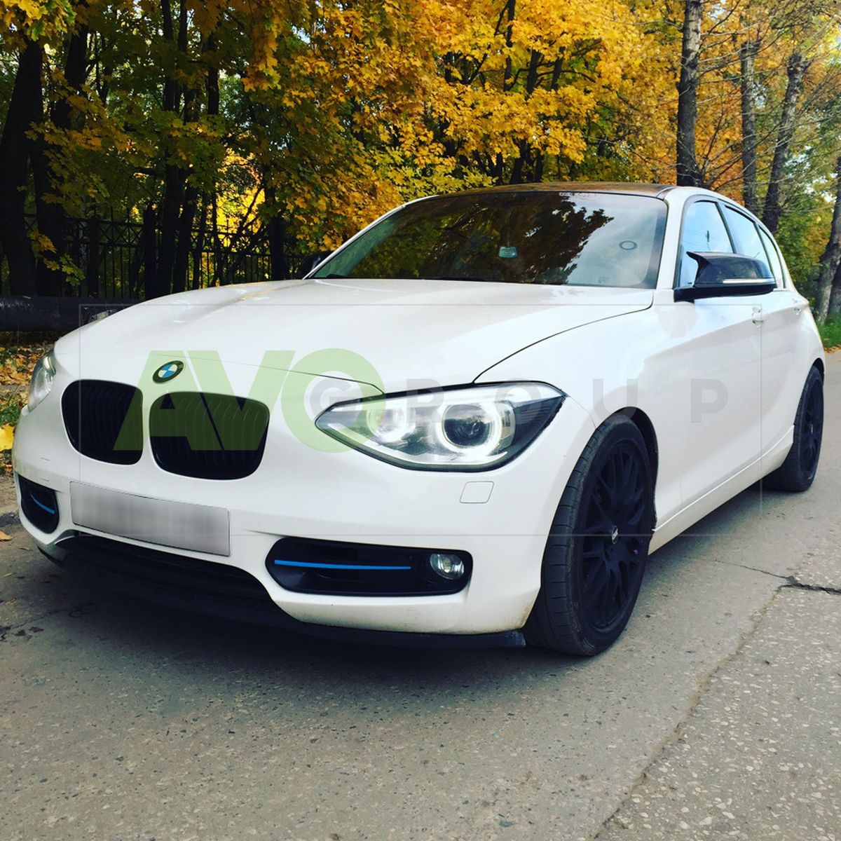 M Style piano black mirror covers set for BMW 1 F20 / F21 2011-2019