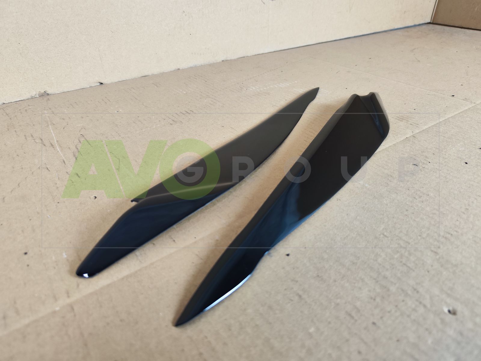 Priekšējo lukturu uzlikas uzacis priekš BMW X1 E84 2012-2015 ABS Gloss