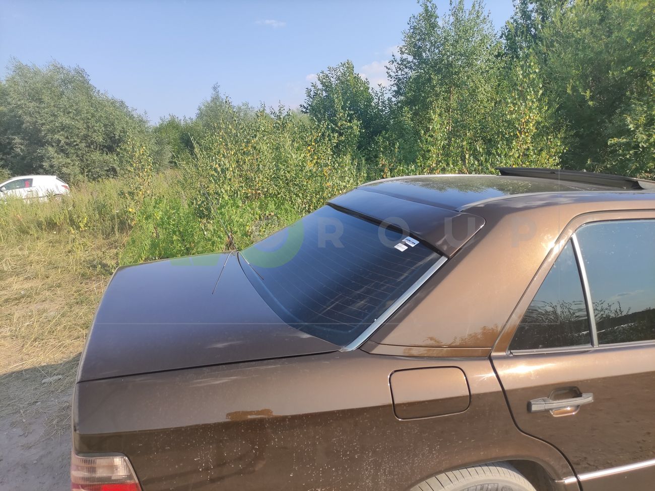 Rear Window Spoiler / sunblind for Mercedes Benz E W124 1986-1996 Sedan