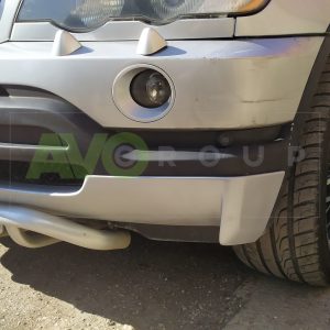 4.6 is Style front spoiler for BMW X5 E53 1999-2003
