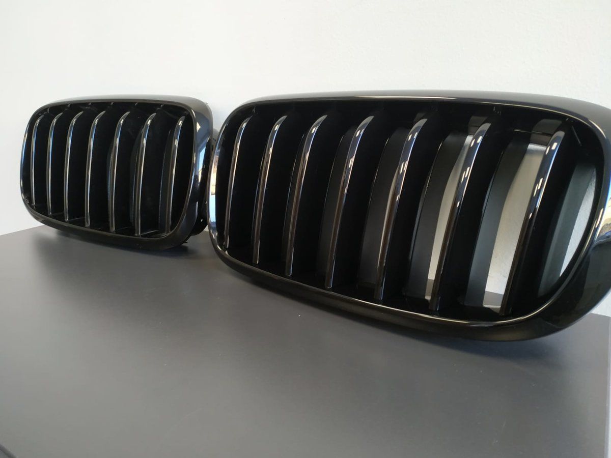 Performance Black Gloss Grills / Kidneys For BMW X5 F15 / F16 2013-2018