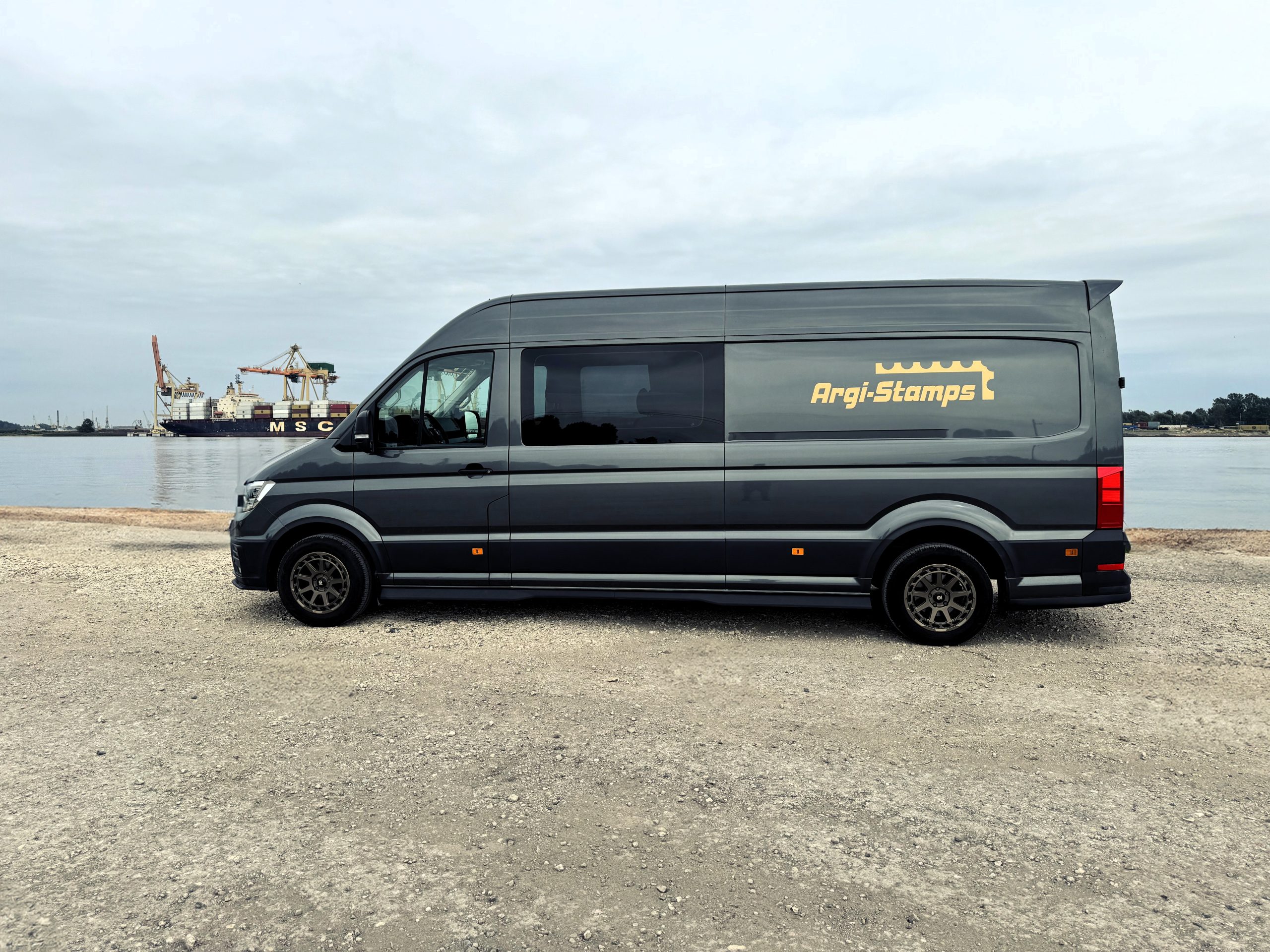 Sport design Aizmugurējais spoileris priekš MAN TGE Mk1 - Image 6