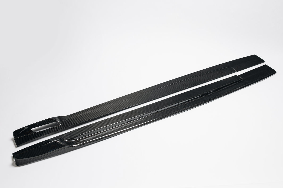 Carbon sideskirt diffusers splitter for BMW X5 G05