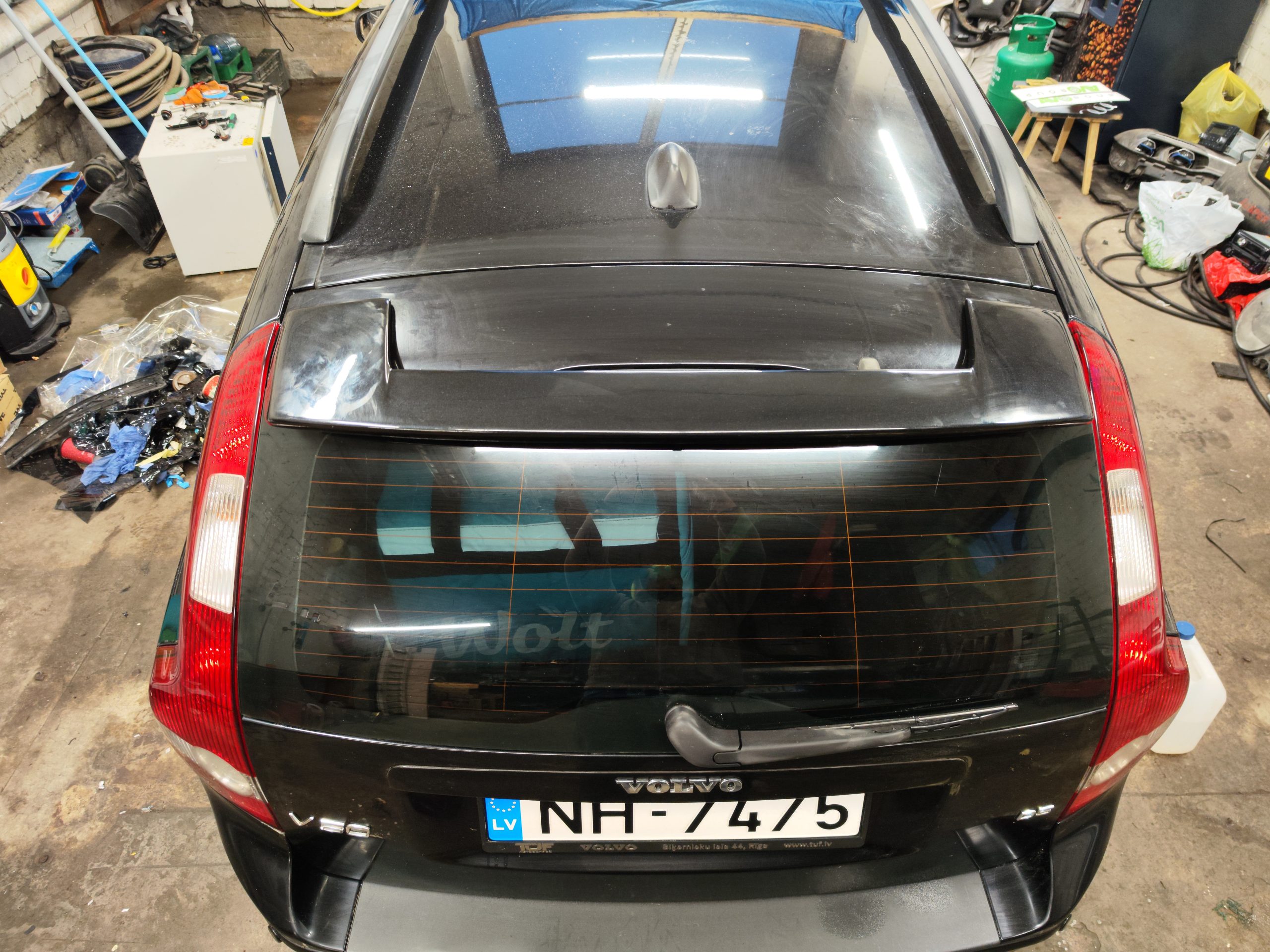 Roof Boot Lid Spoiler for Volvo V50 2004-2012 - Image 2