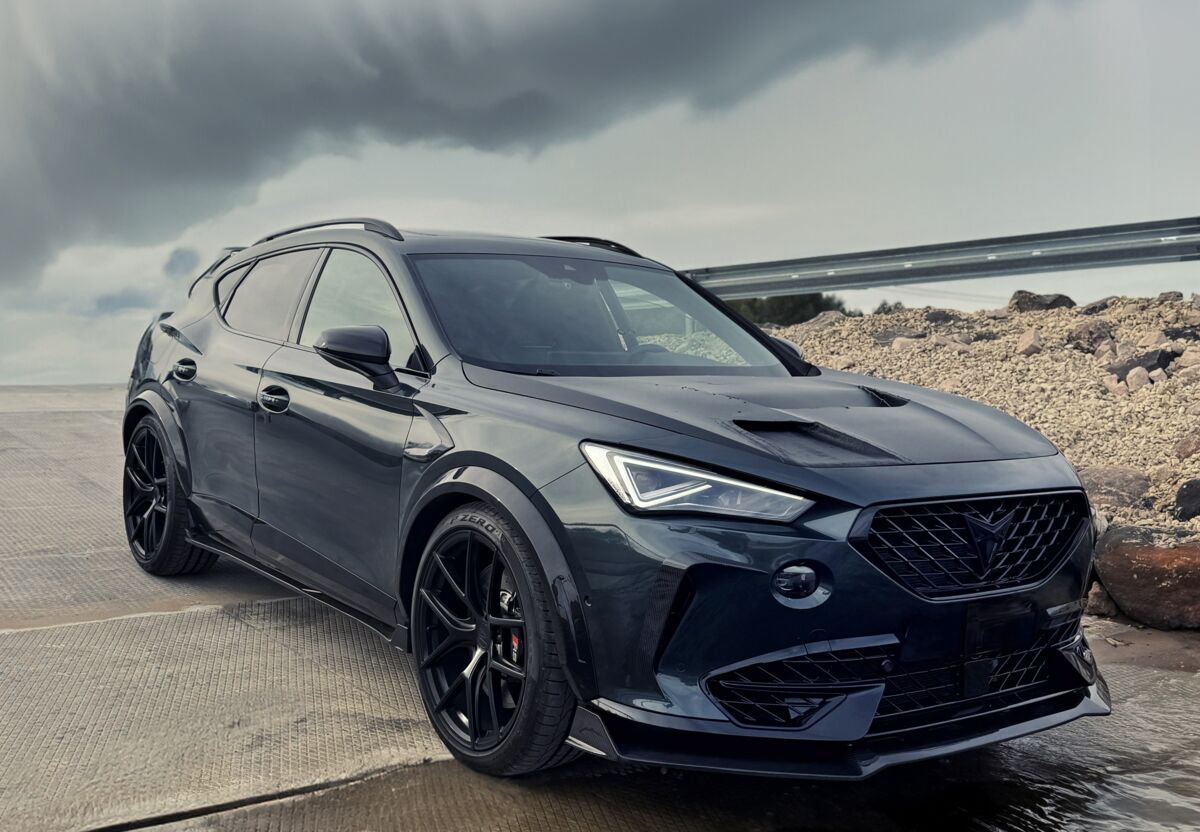 CARBON Aero hood for Cupra Formentor
