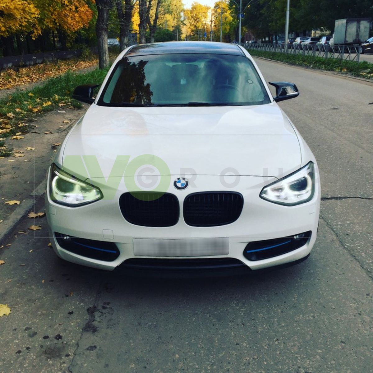 M Style piano black mirror covers set for BMW 1 F20 / F21 2011-2019