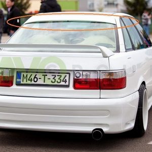 Aizmugurējā stikla spoileris priekš Audi 80 B3 / B4 1986-1996
