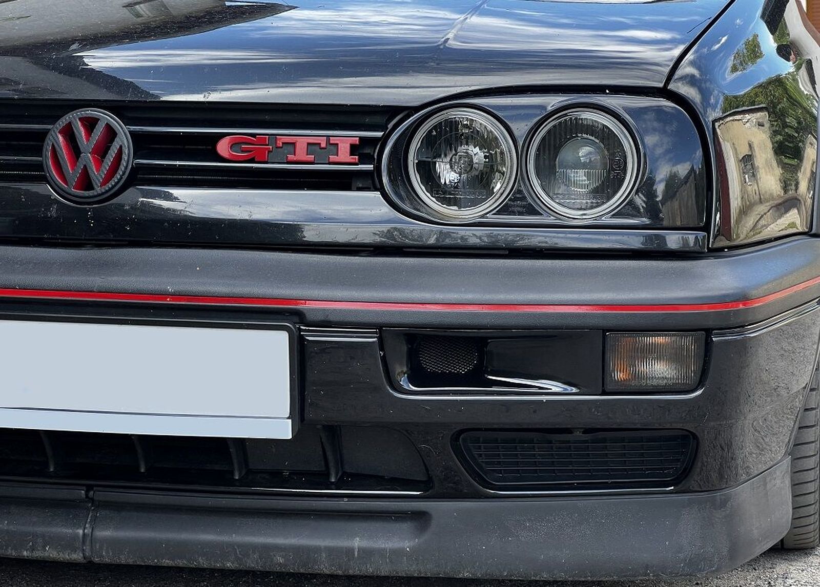Front bumper UPPER Airintake/ Air Ducts scoop For VW Golf 3