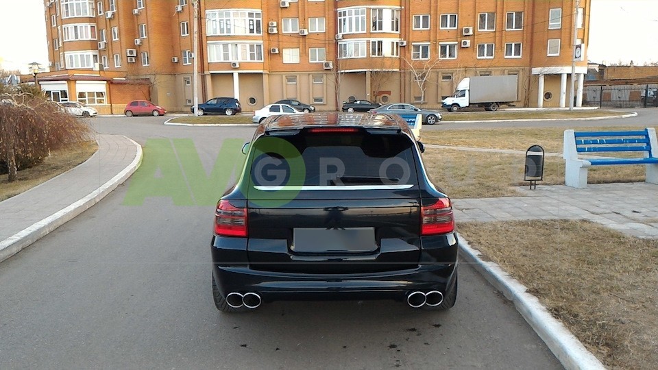 Aizmugurējas lukturu uzlikas priekš Porsche Cayenne Mk 1 955 2002-2006 ABS Gloss