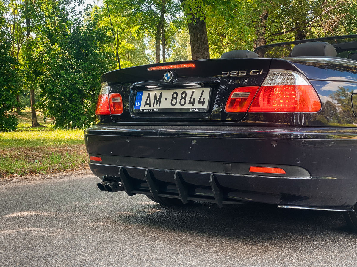 Rear Bumper diffuser addon with ribs / fins For BMW E46 SE Cabrio Coupe 2D