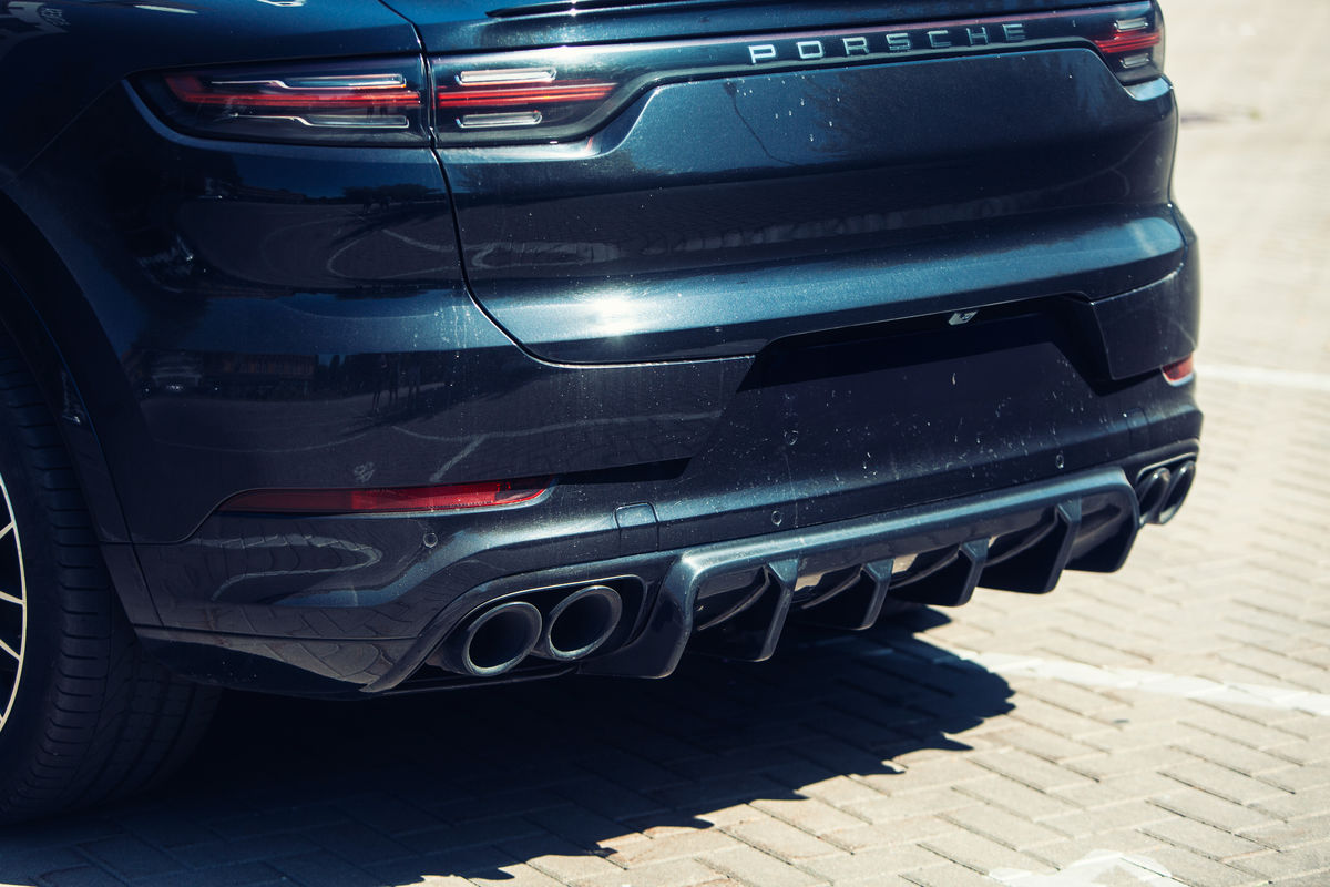 Rear Bumper Diffuser with ribs for Cayenne Coupe Black Gloss