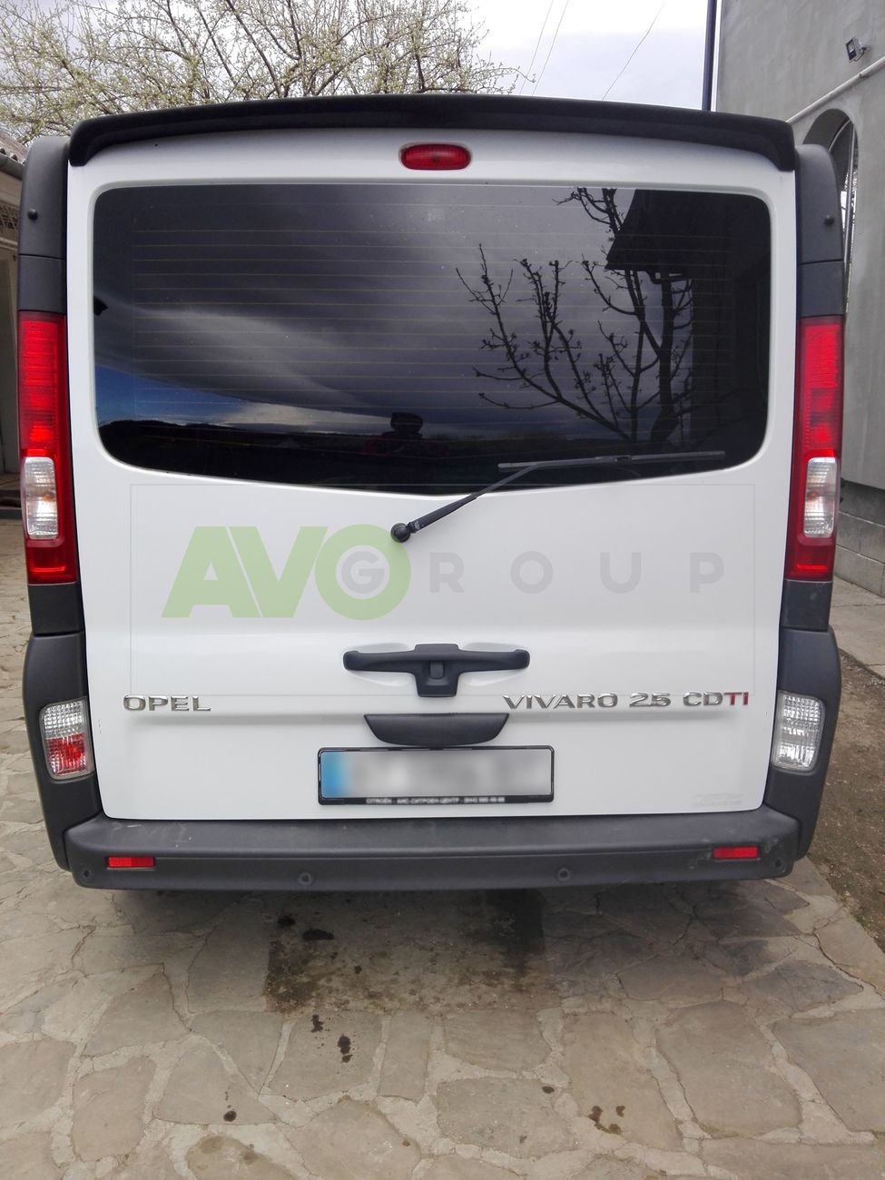 Aizmugurējais spoileris priekš Opel Vivaro 2001-2014 1D