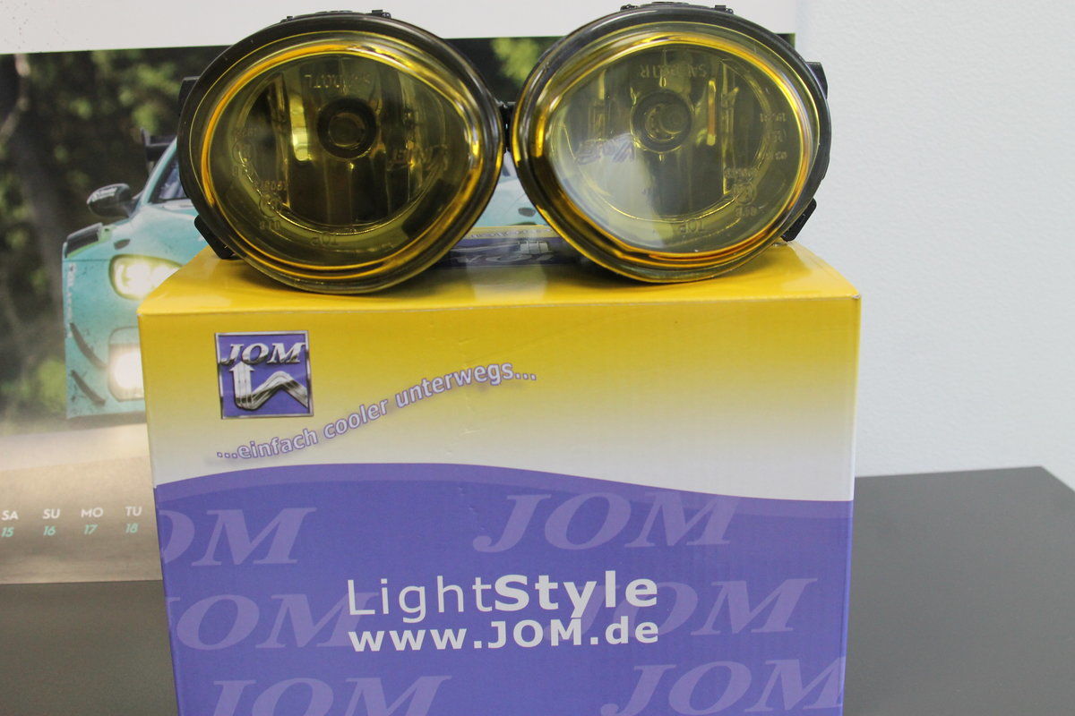 Yellow Fog Lights set for BMW 3 E46 M Sport / M3