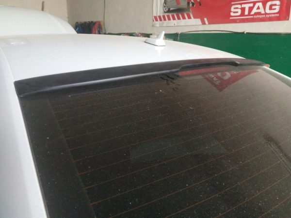 Aizmugurējā stikla spoileris priekš AUDI A6 С7 2011-2018