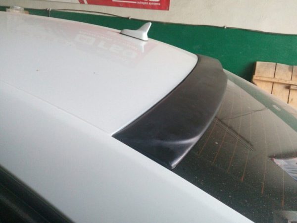 Aizmugurējā stikla spoileris priekš AUDI A6 С7 2011-2018