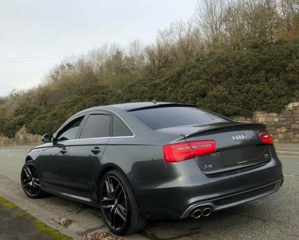 Aizmugurējā stikla spoileris priekš AUDI A6 С7 2011-2018