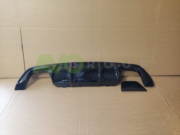 Aizmugurējā bampera difuzors priekš BMW 5 E60 / E61 03-10 v2 ABS