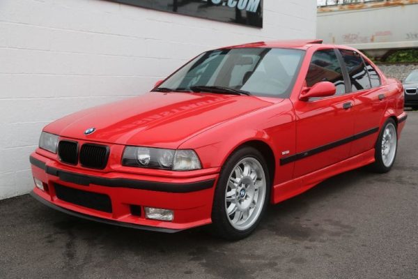 Full set M3 / M-Sport Front bumper with lip made from ABS Plastic for BMW e36