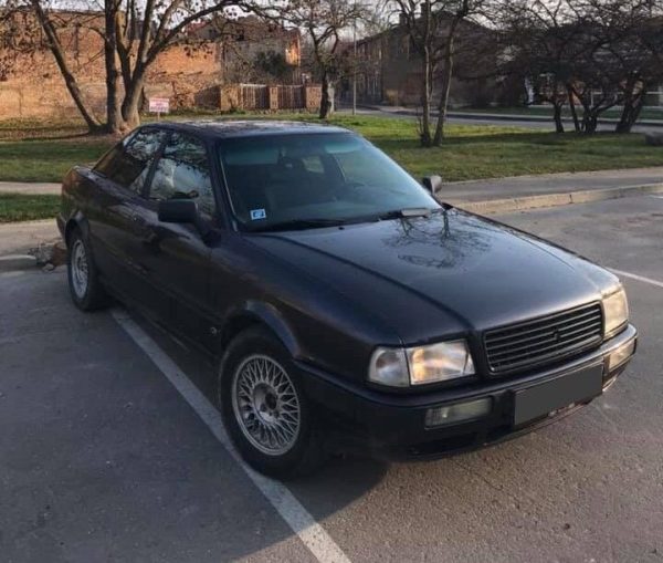 Black Front Grill without emblem For Audi 80 (Typ B4)