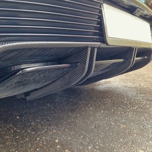 Performance aero Rear Bumper carbon diffuser with ribs / fins For Porsche Taycan Turbo / Turbo S