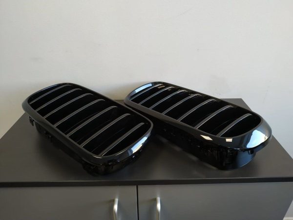 Performance Black Gloss Grills / Kidneys For BMW X5 F15 / F16 2013-2018