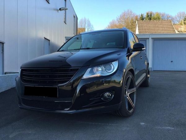 R Style Front Grill Without emblem/ badgeless grill for VW tiguan Mk1