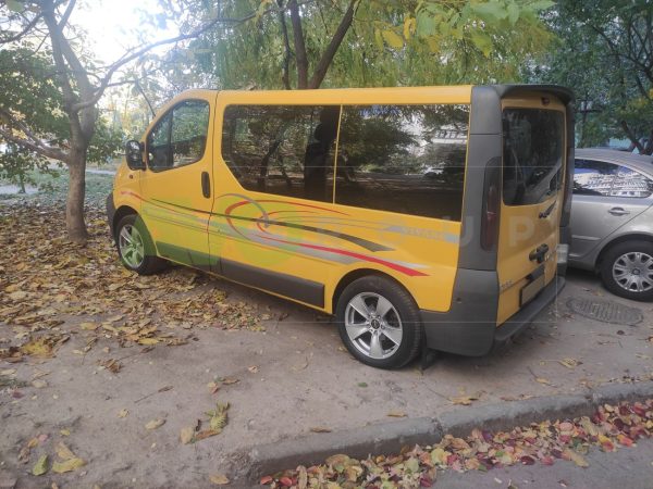 Aizmugurējais spoileris priekš Opel Vivaro 2001-2014 1D