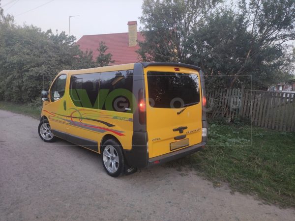 Aizmugurējais spoileris priekš Opel Vivaro 2001-2014 1D