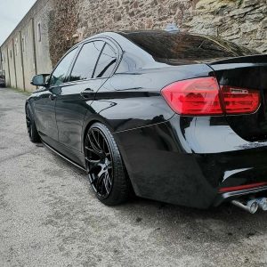 Black gloss sideskirt diffusers splitter for BMW M3 F80