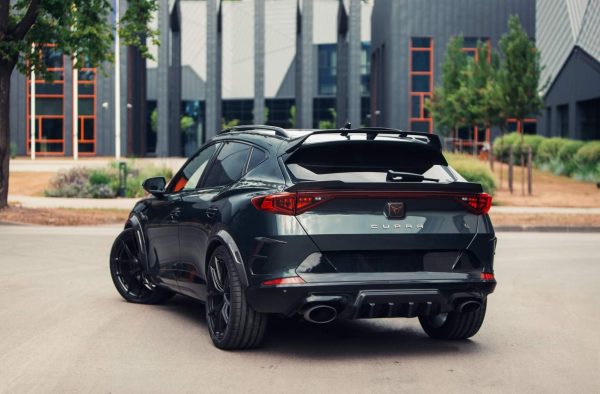 Carbon fiber roof spoiler wing for Cupra Formentor