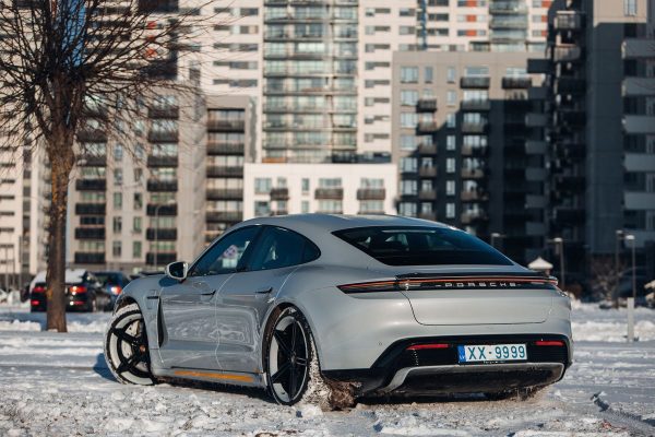 Carbon rear trunk lip spoiler wing for Porsche Taycan