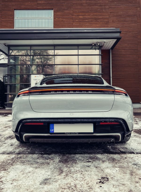 Carbon rear trunk lip spoiler wing for Porsche Taycan