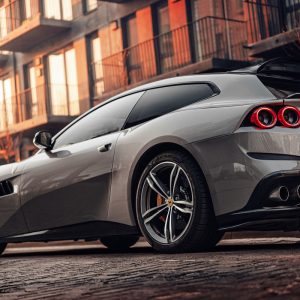 CARBON Performance Aero sideskirt set for Ferrari GTC4 Lusso