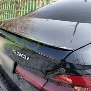 M Sport look trunk boot spoiler for BMW 5 Series G30 / M5 F90 Piano Black