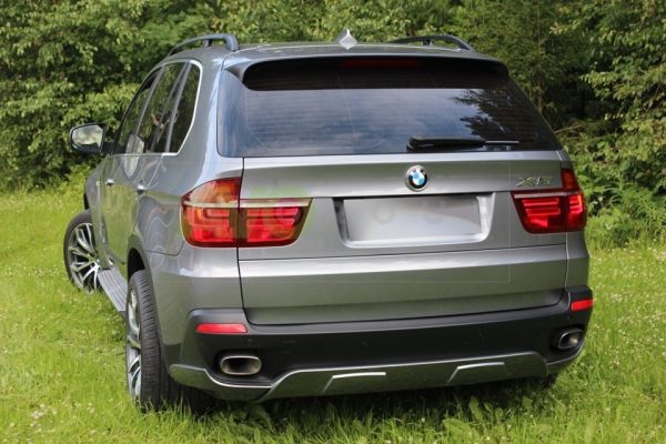 Aero Body Kit for BMW X5 E70 2007-2010 - Image 3