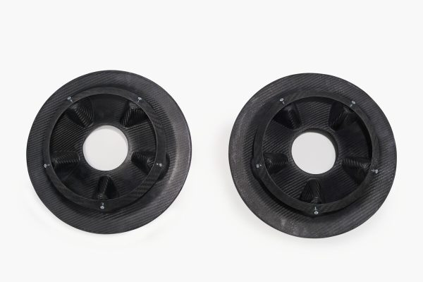 Aerodynamic aero disc set rear wheel discs covers for the Porsche 991 GT3 - Image 2