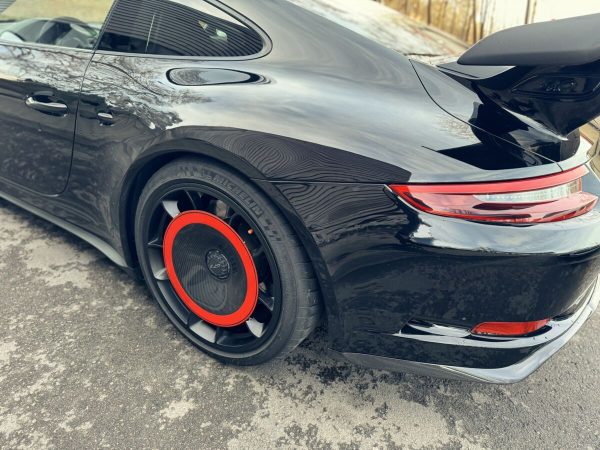 Aerodynamic aero disc set rear wheel discs covers for the Porsche 991 GT3 - Image 9