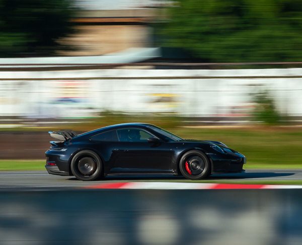 Aerodynamic aero disc set rear wheel discs covers for the Porsche 992 GT3 - Image 4