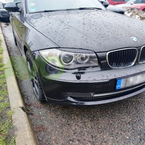 Priekšējo lukturu uzlikas uzacis priekš BMW 1 E81 / E82 / E87 / E88 2004-2013 ABS Gloss