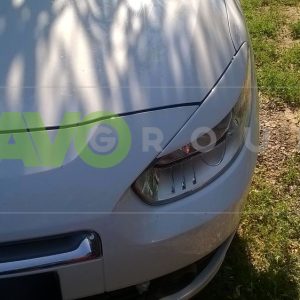 Priekšējo lukturu uzlikas uzacis priekš Renault Fluence Mk 1 2009-2012 ABS Gloss