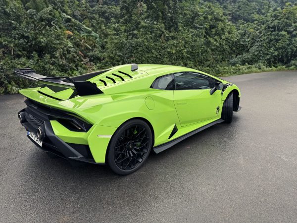 Matte carbon Side skirts Aero blades for Huracan STO v3