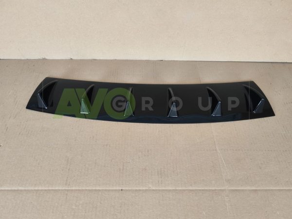 Aizmugurējā bampera apakšējā difuzora papildinājums ar ribām priekš Mercedes-Benz W204 S204 C204 - Image 5