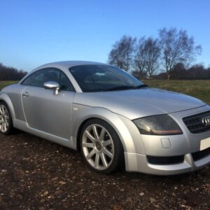 rs style side skirts for audi tt 8n grp